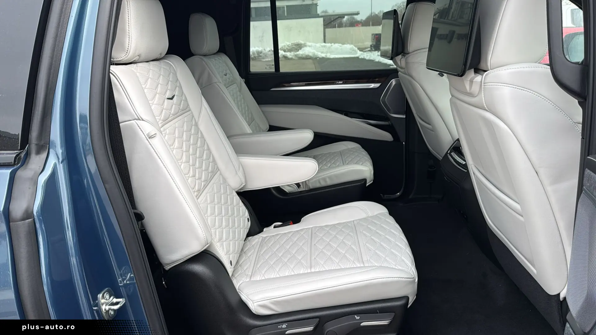 Cadillac Escalade FACELIFT MY26 6.2 V8 ESV Sport Platinum