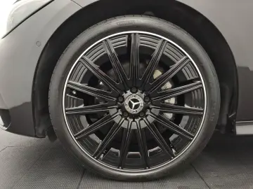 MERCEDES-BENZ CLE 300 4M Coupé AMG Premium Massage