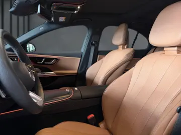 MERCEDES-BENZ E 450 d 4M AMG Night BURM®4D SUPERSCREEN PANO