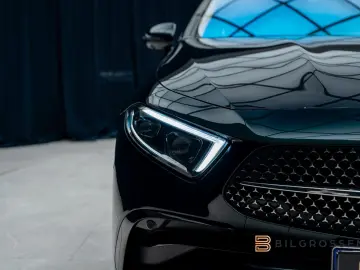 MERCEDES-BENZ CLS 450 4MATIC Premium  Pano Burmester HUD