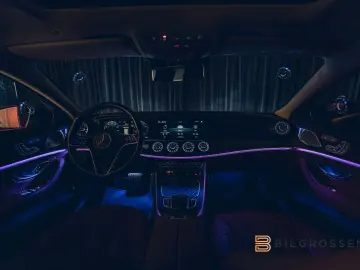 MERCEDES-BENZ CLS 450 4MATIC Premium  Pano Burmester HUD