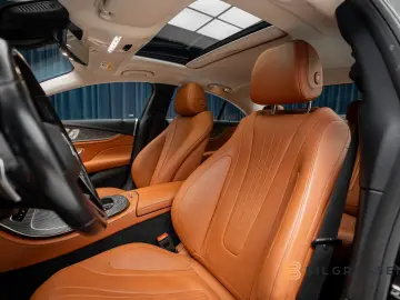 MERCEDES-BENZ CLS 450 4MATIC Premium  Pano Burmester HUD