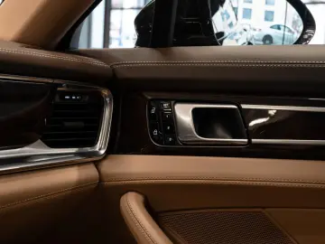 PORSCHE Panamera Sport Turismo 4 S HEAD-UP PANO BOSE ACC