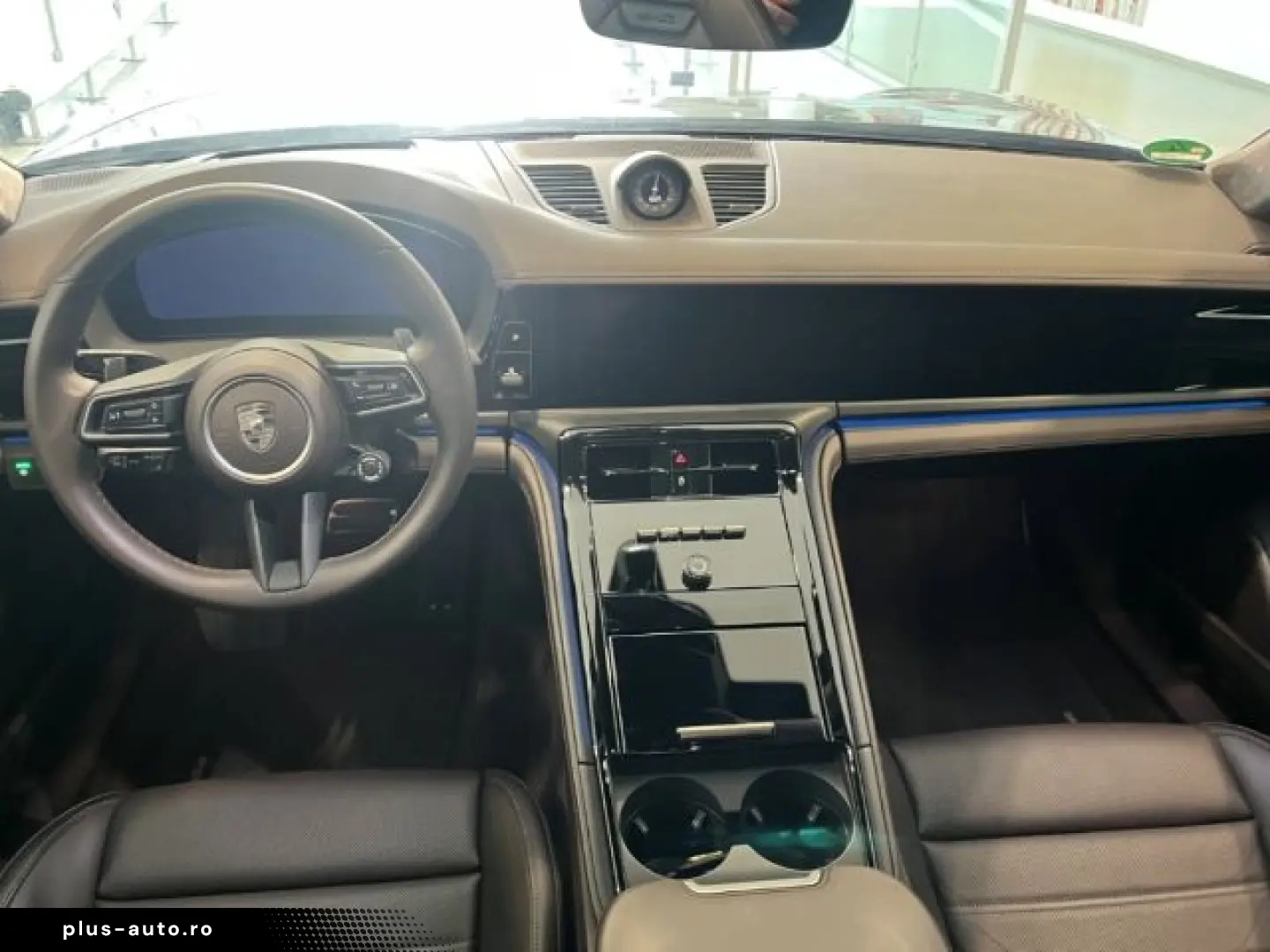 PORSCHE Panamera Turbo E-Hybrid 1.Hd.