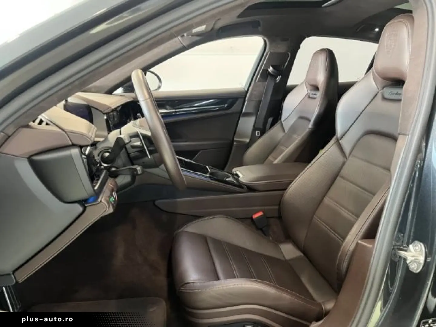 PORSCHE Panamera Turbo E-Hybrid 1.Hd.