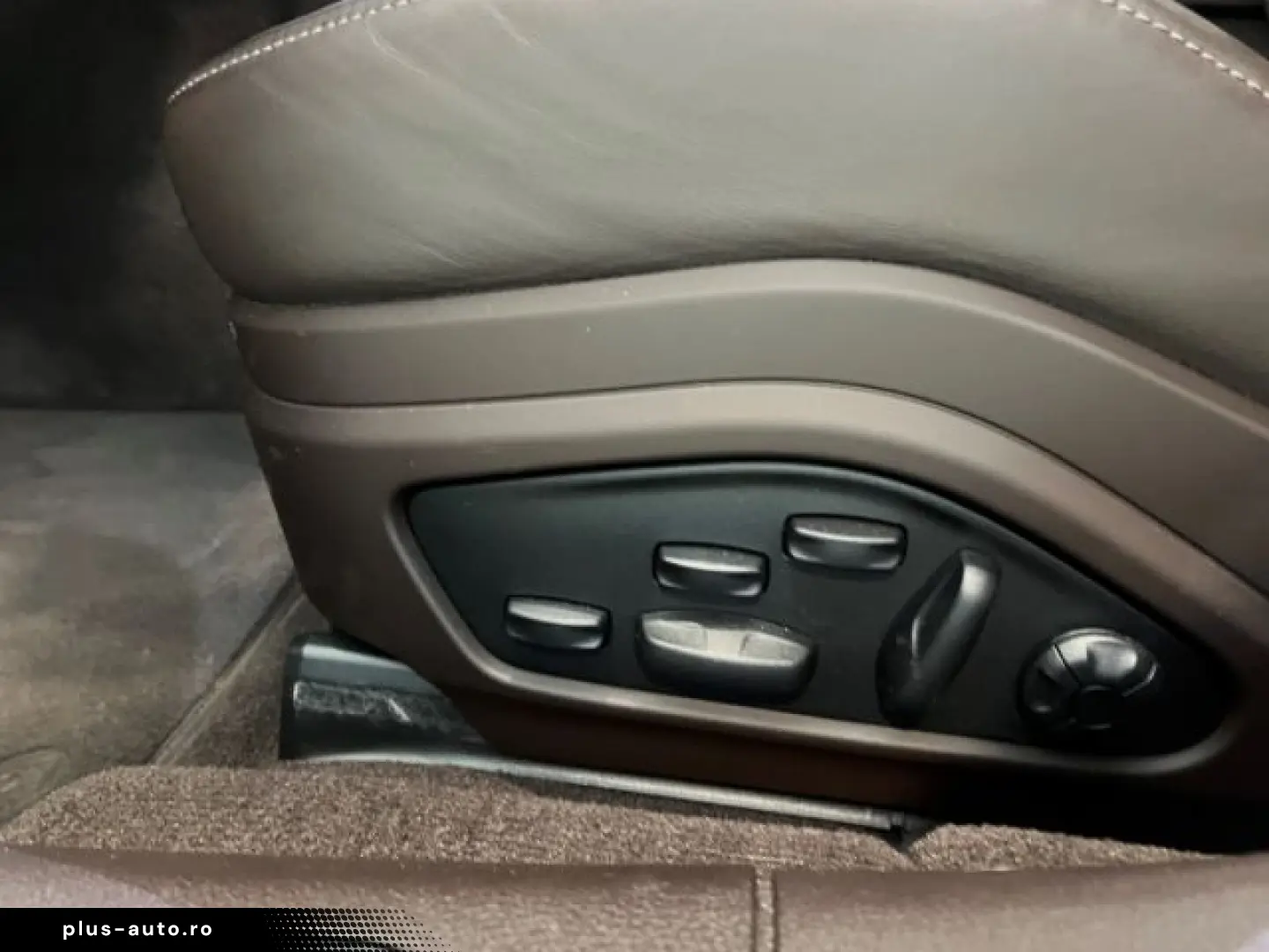 PORSCHE Panamera Turbo E-Hybrid 1.Hd.