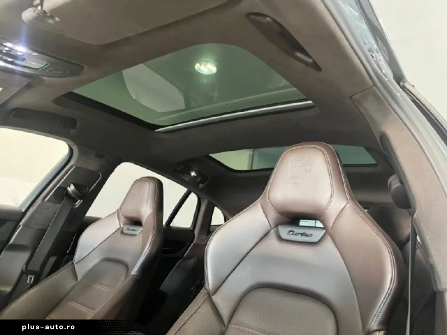 PORSCHE Panamera Turbo E-Hybrid 1.Hd.