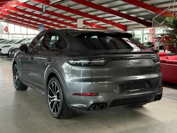 PORSCHE Cayenne Coupe GTS LUFT PANO 360  BOSE