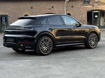 PORSCHE Cayenne E-Hybrid Coupe SPORTDESIGN 22 TURBO RAD