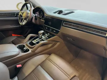 PORSCHE Cayenne Coupe GTS  absolute Vollausstattung!