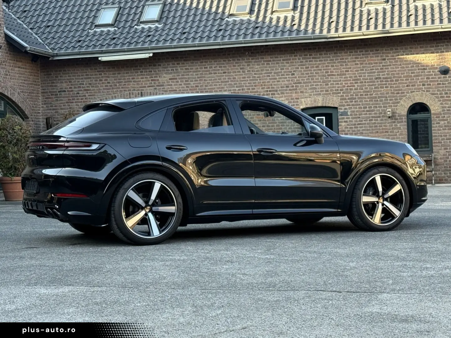 PORSCHE Cayenne Coupe INNORIVE SPORTDESIGN 22 ZOLL EXCLU