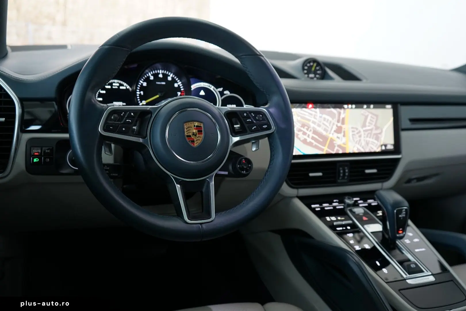 PORSCHE Cayenne Coupe E-Hybrid SportDesign Abgas Matrix