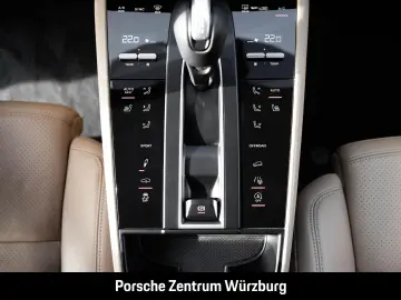 PORSCHE Macan S Standheizung Surround-View Luftfederung