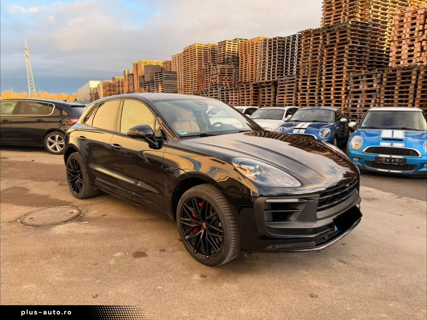PORSCHE Macan GTS SCHECKEFT Service & TÜV NEU