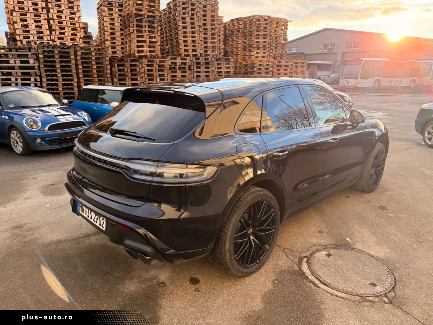 PORSCHE Macan GTS SCHECKEFT Service & TÜV NEU