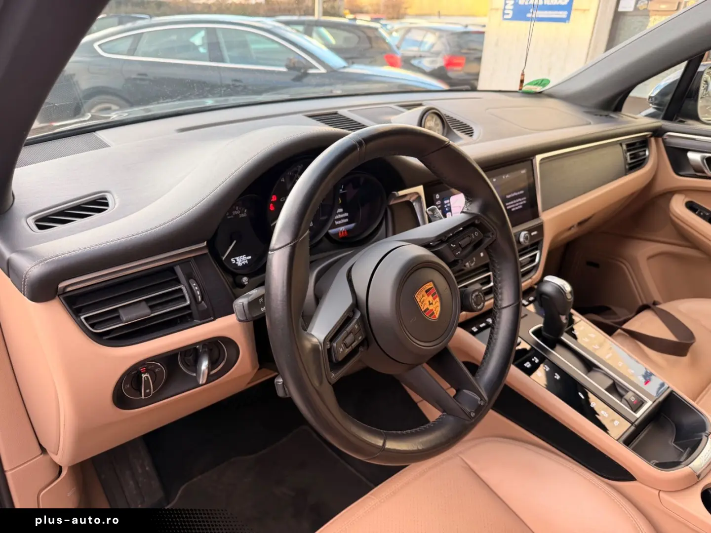 PORSCHE Macan GTS SCHECKEFT Service & TÜV NEU
