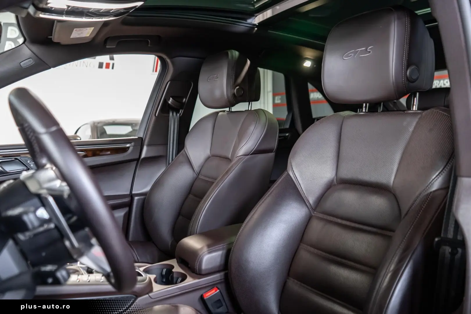 PORSCHE Macan GTS 2.9 V6 PDLS  AHK 360  BOSE PANO STHZ