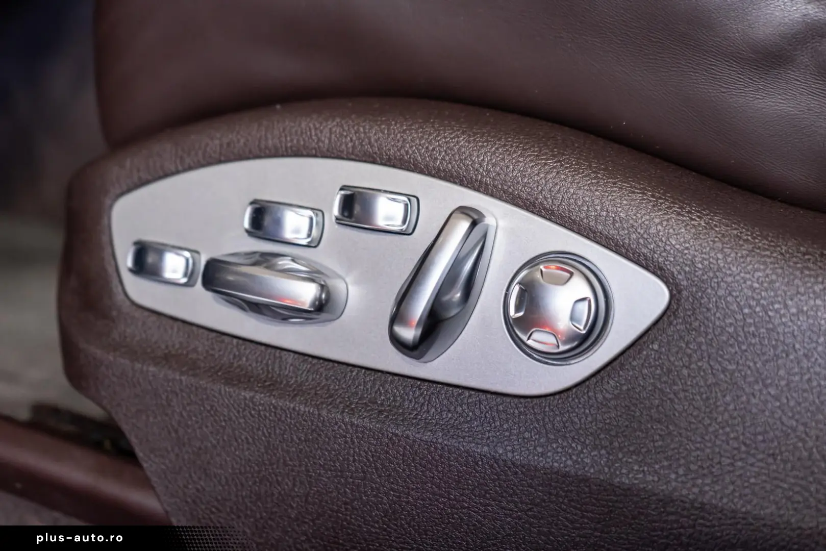 PORSCHE Macan GTS 2.9 V6 PDLS  AHK 360  BOSE PANO STHZ