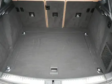 PORSCHE Macan GTS SPORT CHRONO PANO AHK BOSE PDLS  PASM