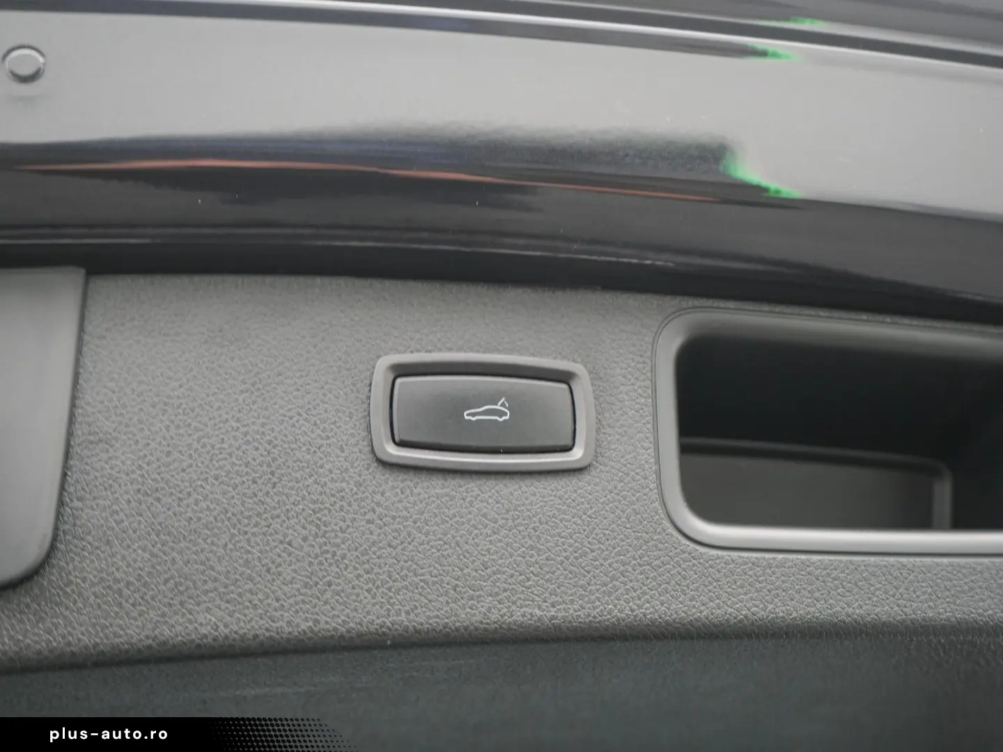 PORSCHE Macan GTS SPORT CHRONO PANO AHK BOSE PDLS  PASM