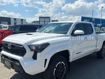 Toyota Tacoma TRD Sport