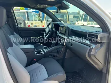 Toyota Tacoma TRD Sport