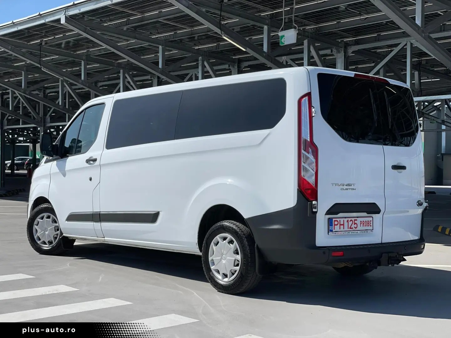Ford Transit Custom 8   1   MODEL LUNG   2018 - GARANTIE
