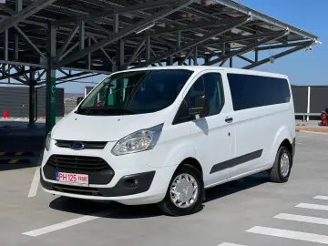 Ford Transit Custom 8   1   MODEL LUNG   2018 - GARANTIE