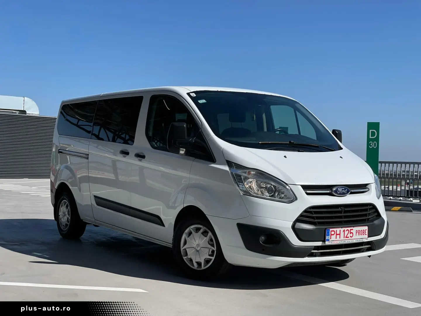 Ford Transit Custom 8   1   MODEL LUNG   2018 - GARANTIE