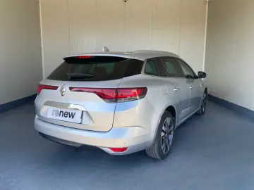 RENAULT MEGANE 1.3 TCe 158CP Intens Estate EDC