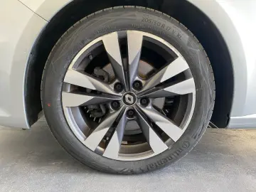 RENAULT MEGANE 1.3 TCe 158CP Intens Estate EDC