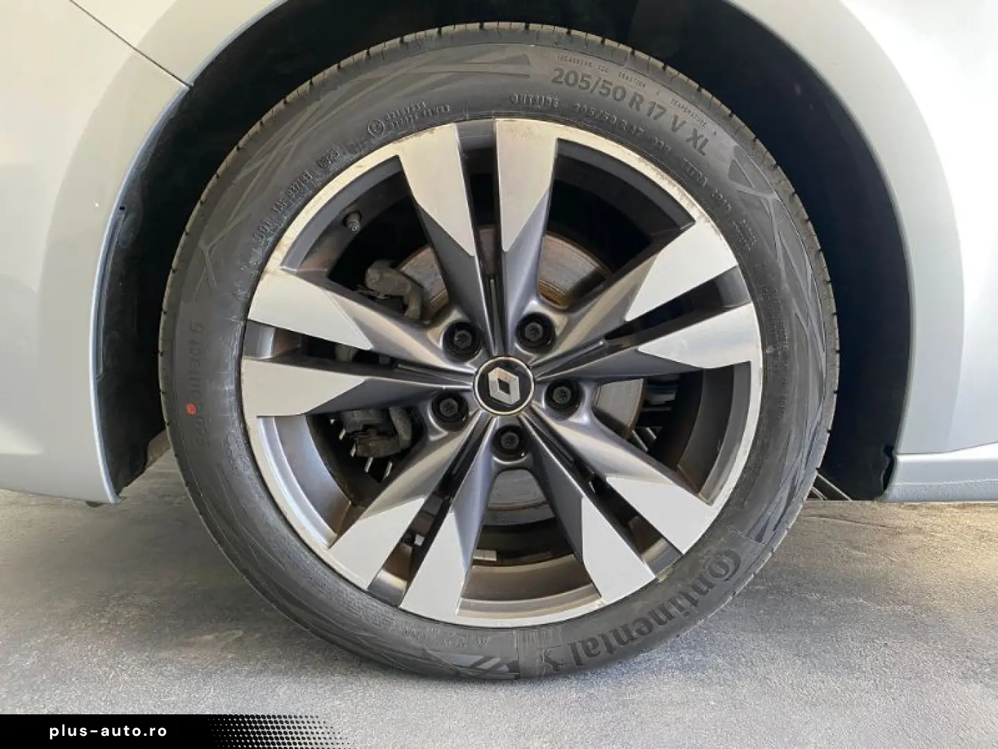 RENAULT MEGANE 1.3 TCe 158CP Intens Estate EDC