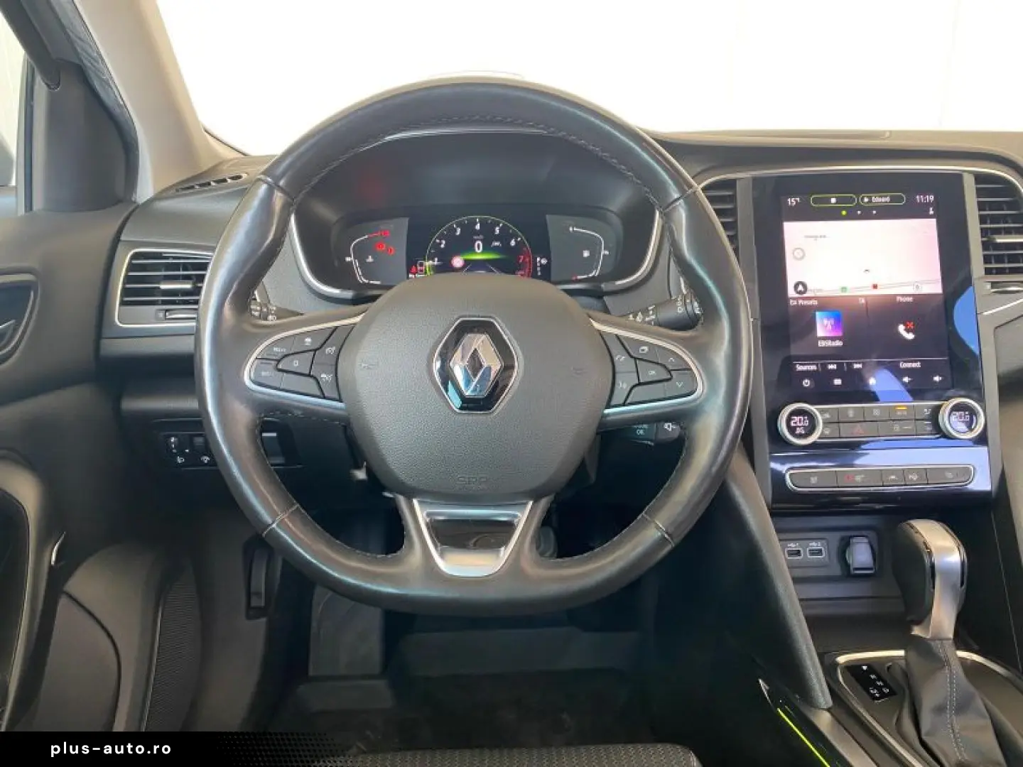 RENAULT MEGANE 1.3 TCe 158CP Intens Estate EDC