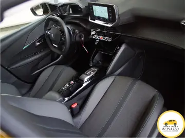 Peugeot 208 Allure Bussines PureTech 100 CVT