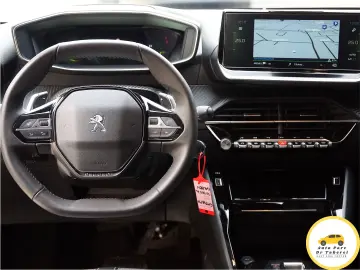 Peugeot 208 Allure Bussines PureTech 100 CVT