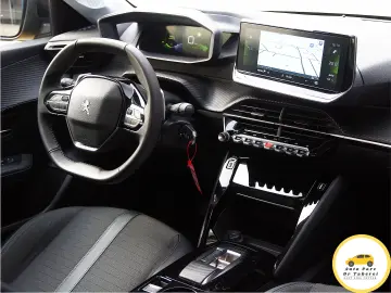 Peugeot 208 Allure Bussines PureTech 100 CVT