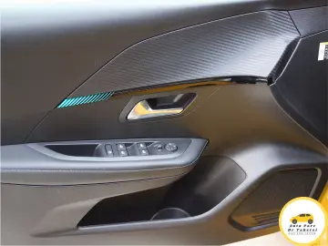 Peugeot 208 Allure Bussines PureTech 100 CVT