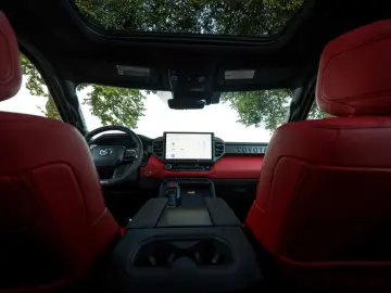 Toyota Tundra Crew Max TRD PRO