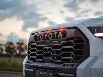 Toyota Tundra Crew Max TRD PRO