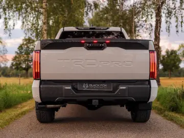 Toyota Tundra Crew Max TRD PRO