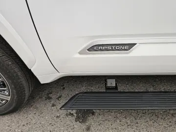 Toyota Crew Max Capestone