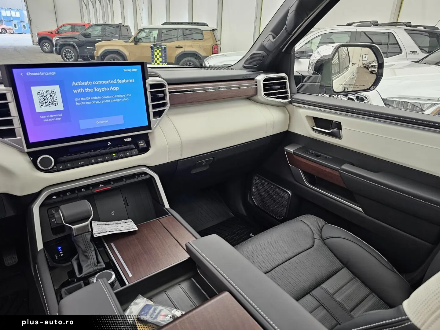 Toyota Crew Max Capestone