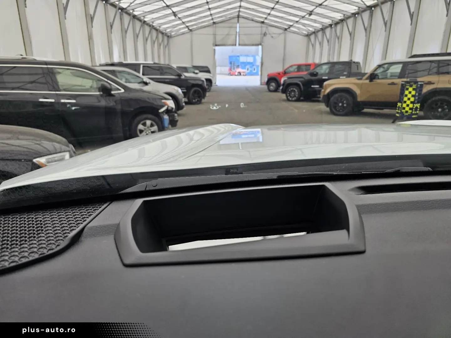 Toyota Crew Max Capestone