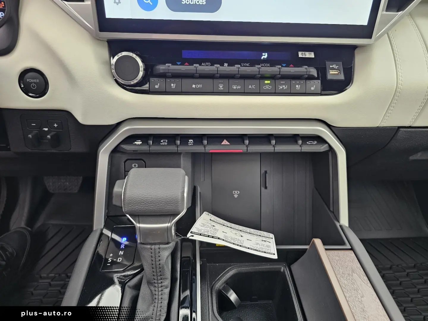 Toyota Crew Max Capestone