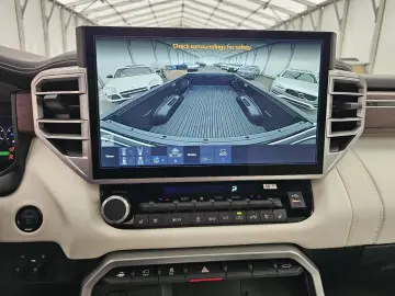 Toyota Crew Max Capestone