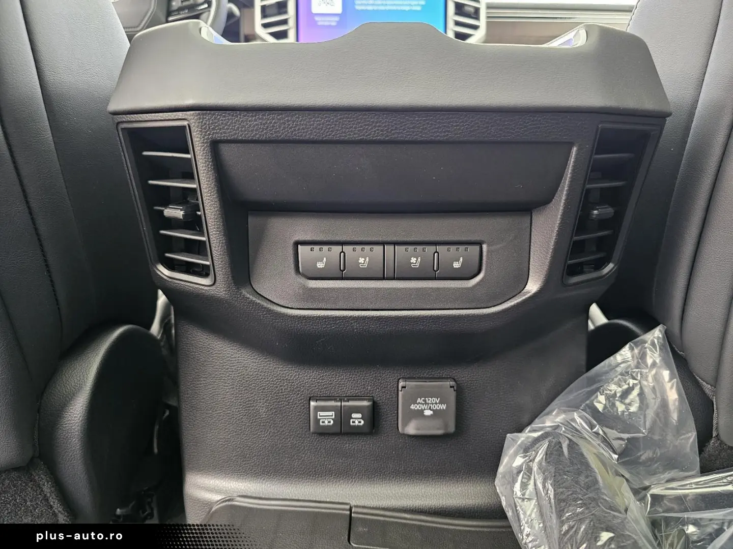 Toyota Crew Max Capestone