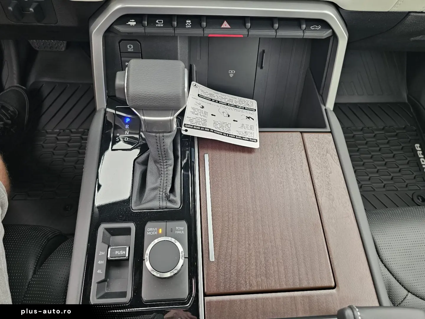 Toyota Crew Max Capestone