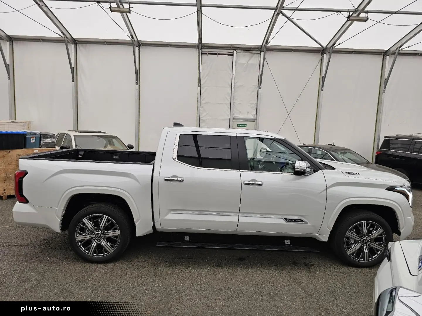 Toyota Crew Max Capestone