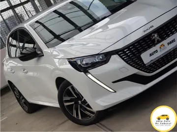 Peugeot 208 Allure Bussines PureTech 100 vision 3D