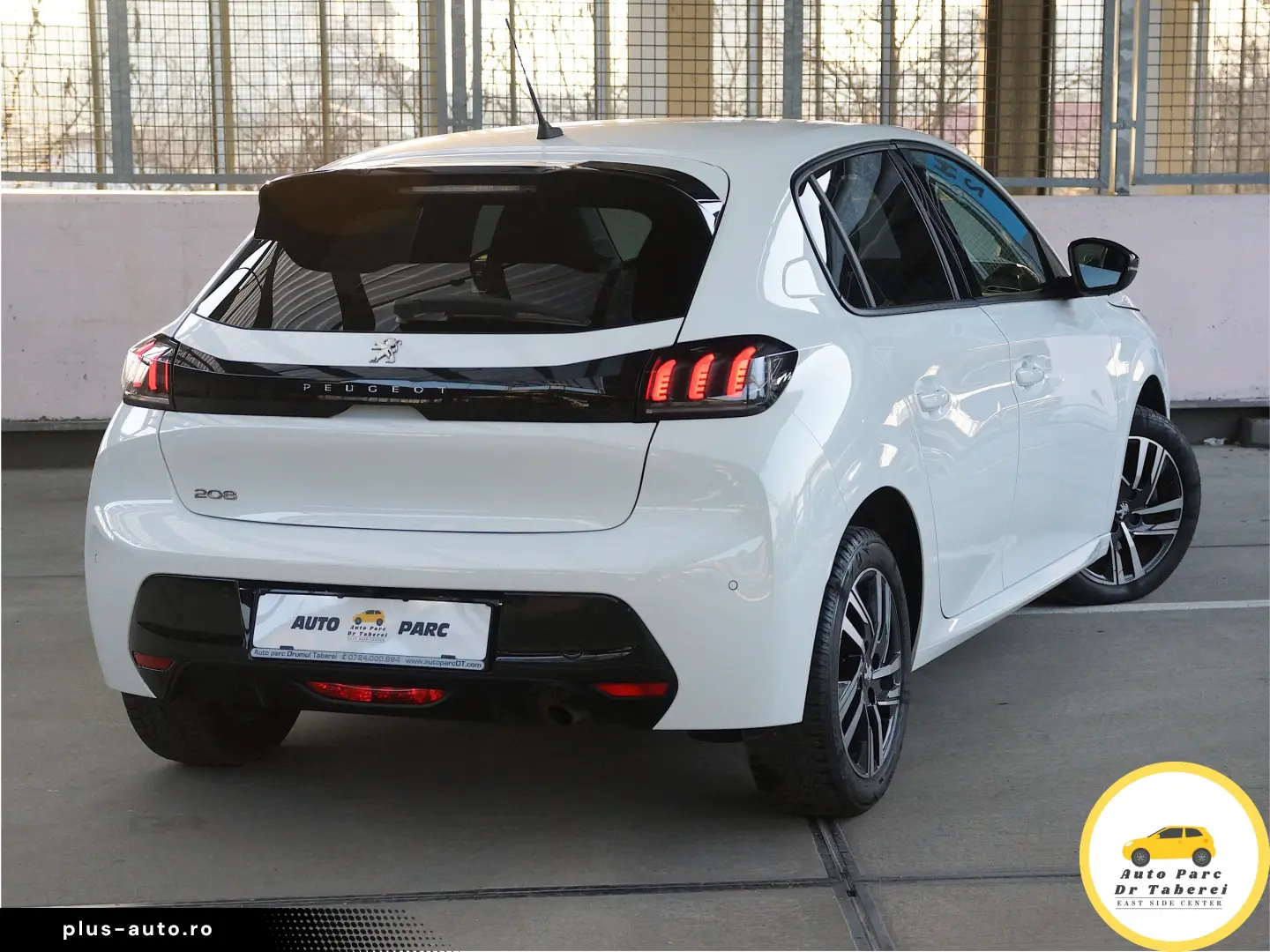 Peugeot 208 Allure Bussines PureTech 100 vision 3D